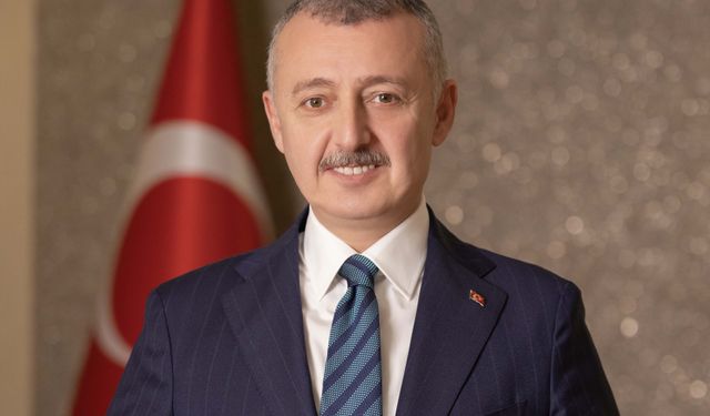 “Geleceğimiz öğretmenlerimizin yüreğinde saklıdır”