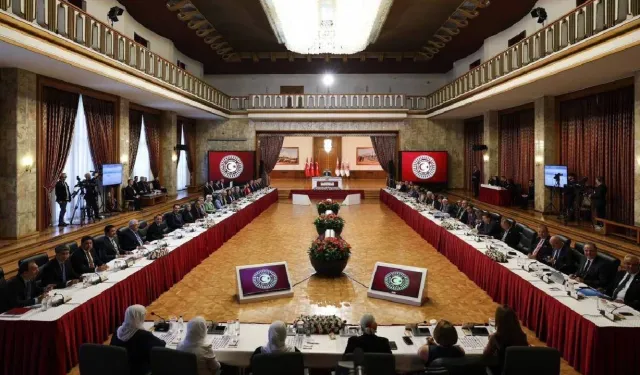 TBMM Komisyon Heyeti İmralı’ya Gitti: Sürece Yönelik Olumlu Sonuç Alındı