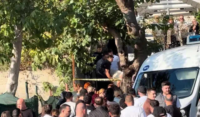 Konuşmak İçin Çağırdığı Sevgilisini Öldürüp İntihar Etti