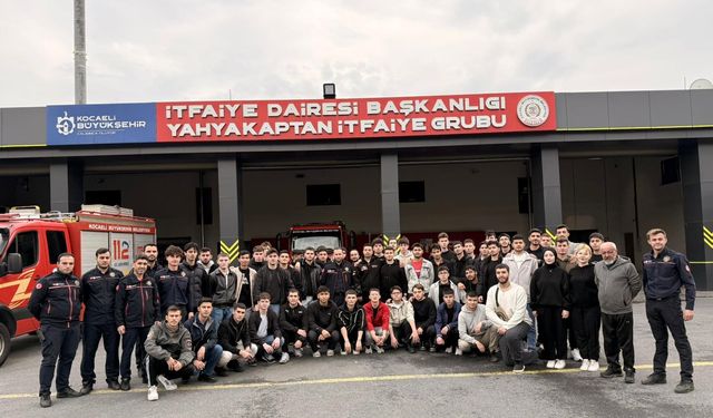 KOÜ öğrencilerine itfaiye teşkilatı tanıtıldı