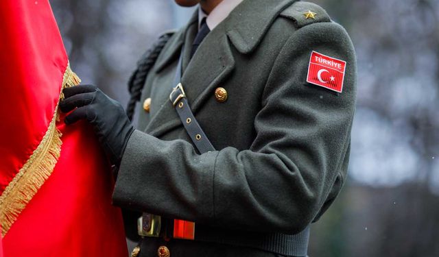 Flaş Gelişme! TSK O 4 Personelin İlişiğini Kesti