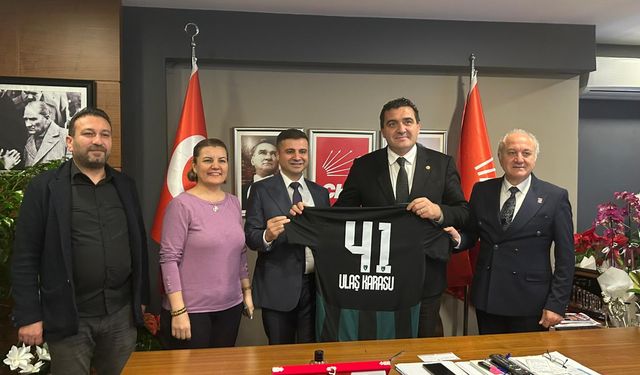 İş İnsanı Ulaş Yıldız'dan Gölge Bakan Karasu'ya Jest