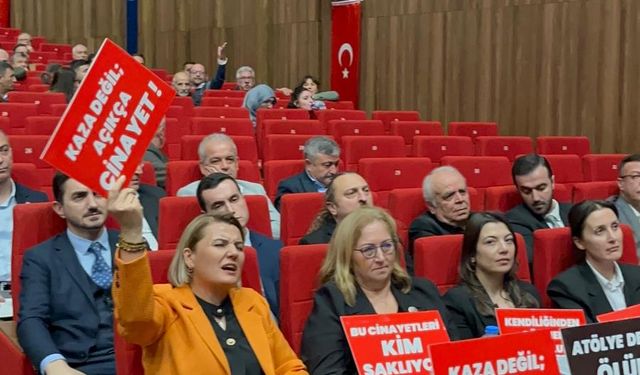 Hürriyet’ten Ünlü’ye: “Yalan söyleyenin sözü kesilir”