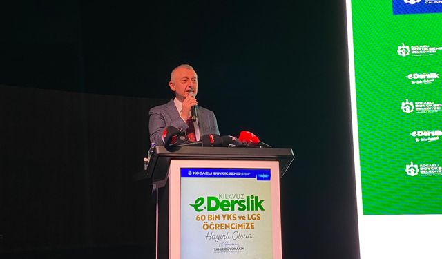 Büyükakın’dan Gençlere Çifte Jest: “Hem Maça Gidiyoruz, Hem Formanızı Alıyorum”