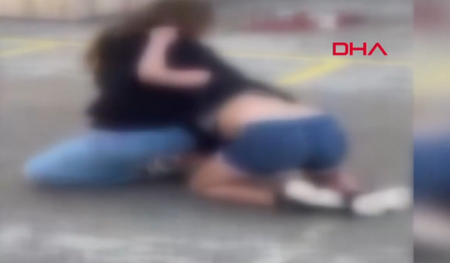 Kız Öğrenciyi Tekme Tokat Dövdüler!