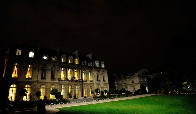 Pes dedirten olay! Cumhurbaşkanlığı Sarayını da soydurmazsın