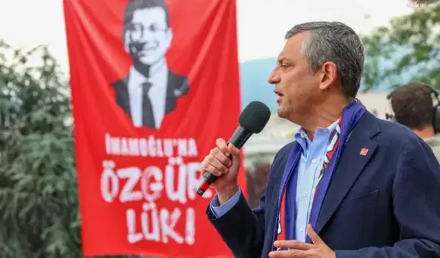 Özgür Özel: “Umudu Büyütmeye Geliyoruz”