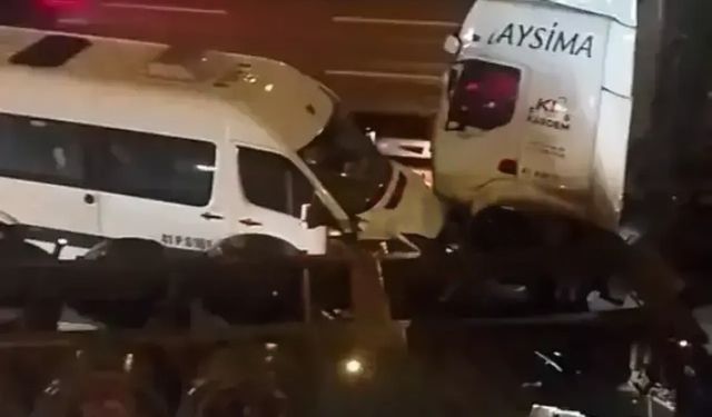 Derince Tünelinde Zincirleme Kaza