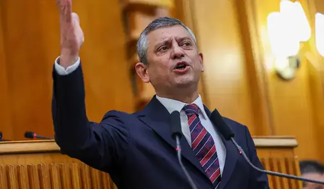 Özgür Özel: Trump'a 'Bu ülkeyi ben yönetiyorum' diyemeyecek misin?