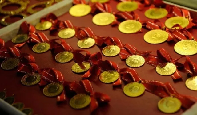 Altında Tarihi Rekor: Ons 5.200 Doları Aştı