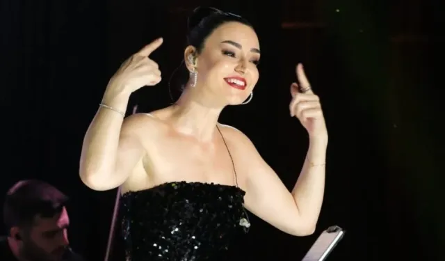 Ünlü İsim Belediye Başkanıyla İlişkisini Doğruladı