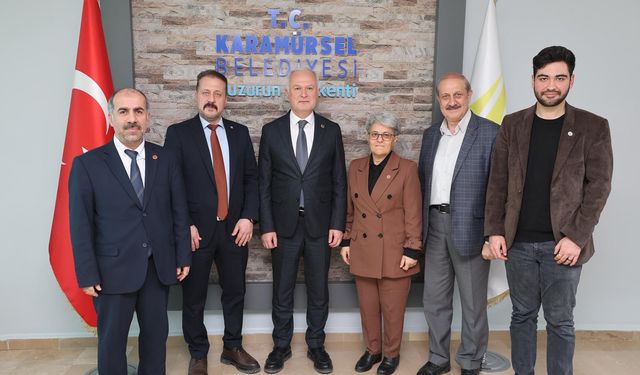 BTP’den CHP’li başkanlara “Hoş geldin Atatürk” hediyesi