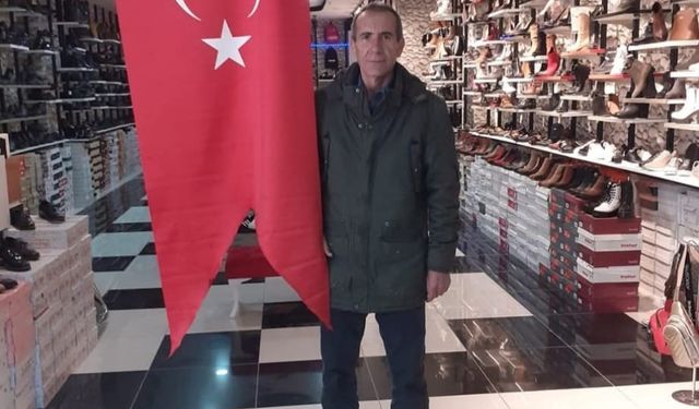 Hayırsız Evlat Babasını Delik Deşik Etti!