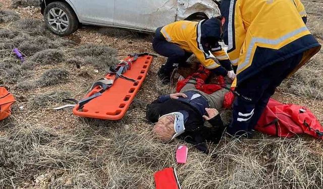 Eşini Bıçaklayıp Kaçarken Öldü