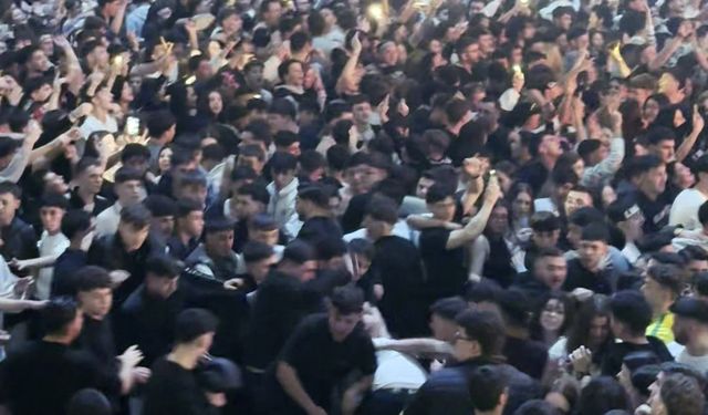 Lvbel C5 Konserinde Kavga: Kimse Müdahale Etmedi