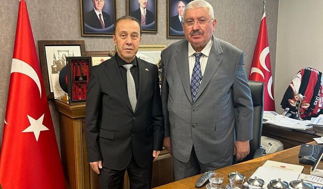 MHP Kocaeli'de Başkan Akın, İl Yönetimini Genel Merkez’e Teslim Etti