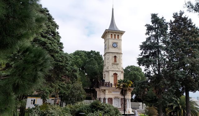 İzmit Saat Kulesi Gerçek Kimliğine Kavuşuyor