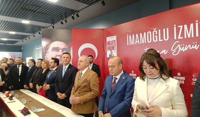 İmamoğlu İzmit'te: CHP'liler imza gününe akın etti