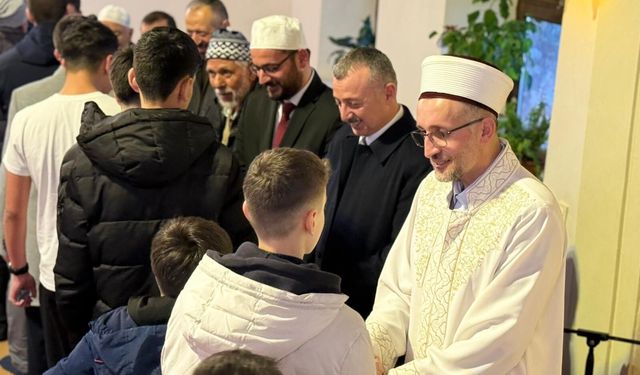 Başkan Büyükakın Bayram Namazı Sonrası Konuştu: "Rabbim gerçek bayramlar nasip etsin"