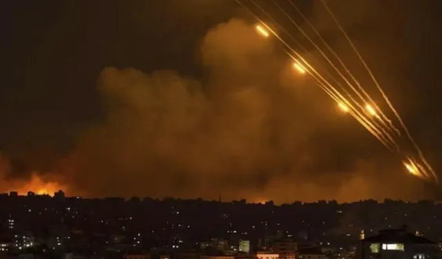 İran’dan İsrail’e Yeni Füze Dalgası