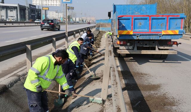 Büyükşehir’den Bayram Temizliği