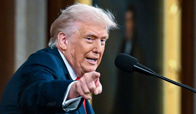 Trump Hürmüz İçin Süre Verdi: Açılmazsa Vururuz