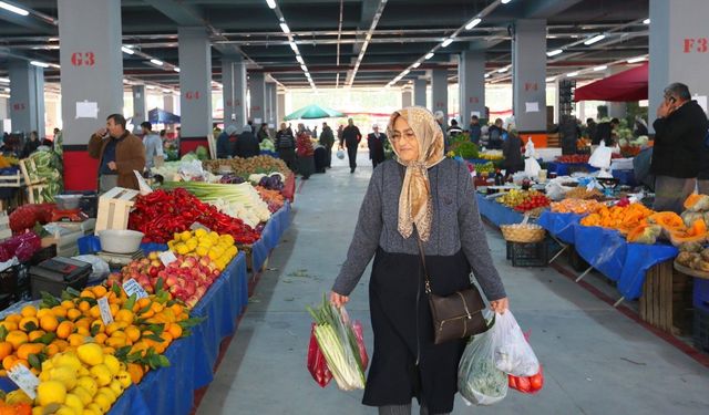 Derince’de Semt Pazarı Arefe Günü Kurulacak
