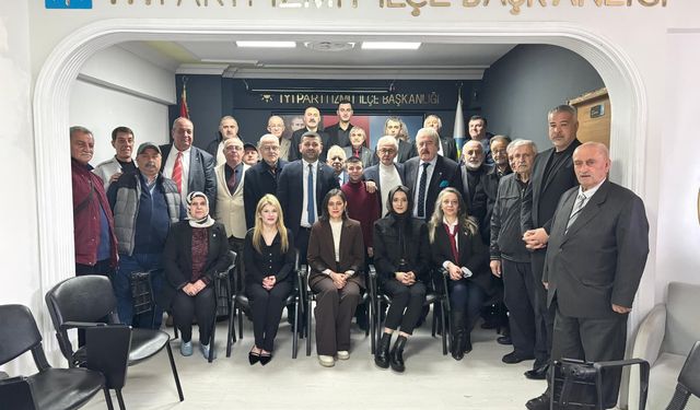 İYİ Parti İzmit’te bayramlaşma: “Bu şehir daha iyisini hak ediyor”