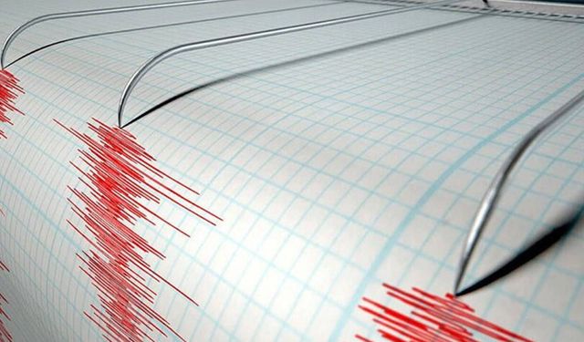 7.4 Büyüklüğünde Deprem Oldu: Tsunami Uyarısı Yapıldı