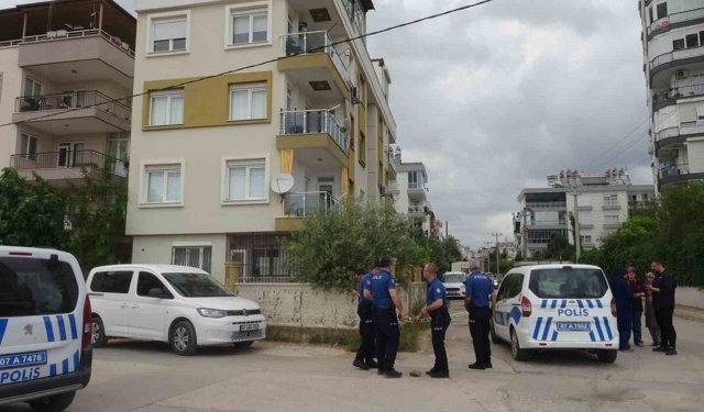 Annesine Kızdı Evi Kurşuna Dizdi!