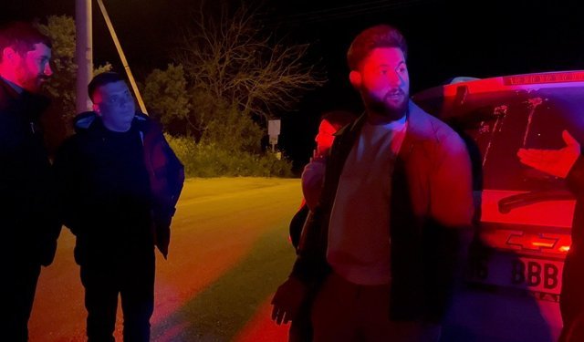 Dünyayı İçmiş: Polisi Büyü Yapmakla Tehdit Etti