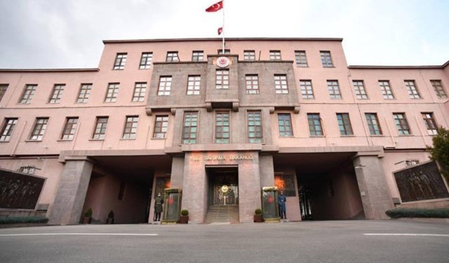 MSB Duyurdu: Helikopter Kazasında Can Kaybı Var mı?