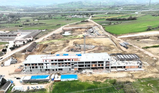 Körfez’de Dev Spor Tesisi Yükseliyor