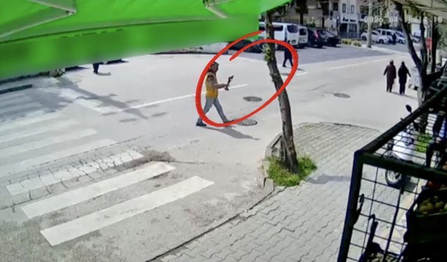 Şehidin Mezarından Hatırası Çalındı