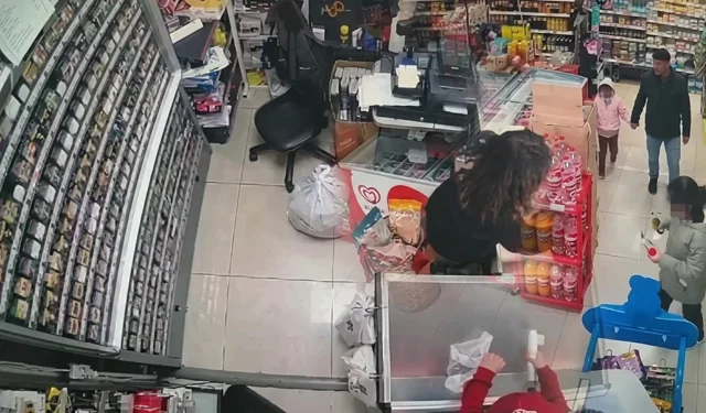 Otizmli çocuğunu döven vicdansız baba adliyeye sevk edilecek!