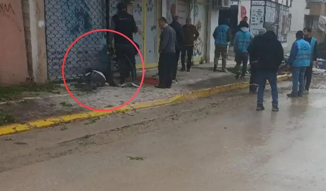 Derince’de Kamyonun Altında Kaldı