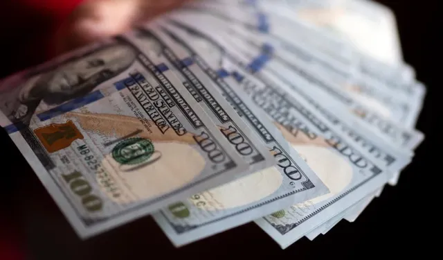 Dolar/TL bugün 46,86 seviyesinde