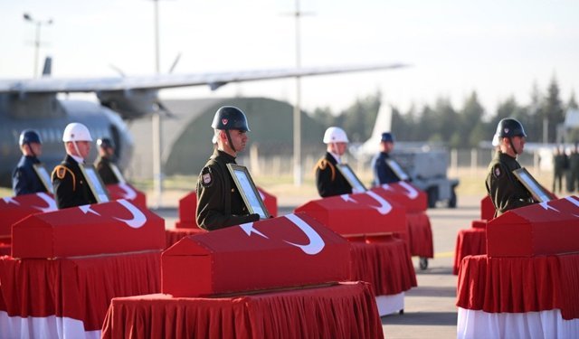 MSB’den C-130 Kazası Açıklaması: “Tüp Kuyruğa Çarptı”