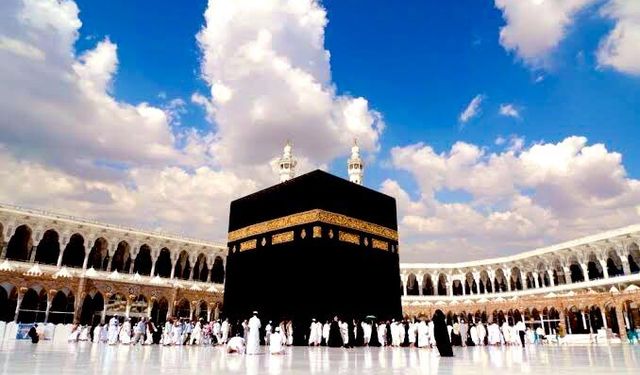 Umre hayali kabusa döndü: 200 kişi karakola koştu