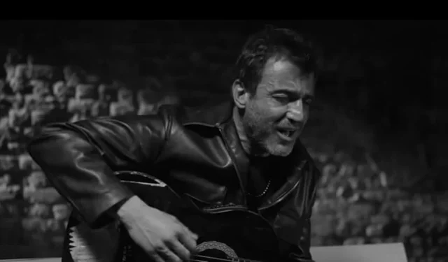 Ünlü Şarkıcı Hayatını Kaybetti