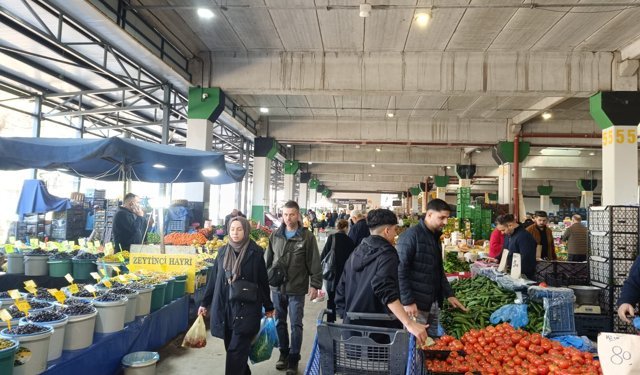 Pazara Bahar Geldi! İşte Pazar Fiyatları