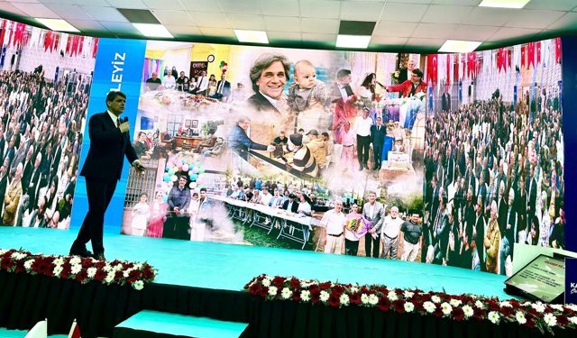 Başkan Kocaman 7 Yılını Anlattı: Kartepe'de 7 Yılda 8 Milyar TL Yatırım!