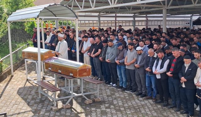 Bayram Ziyaretinde Ölen Anne Oğul Defnedildi
