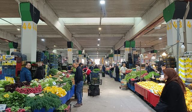 Doğu Kışla Pazarı’nda Bu Hafta Hangi Ürün Ne Kadar?