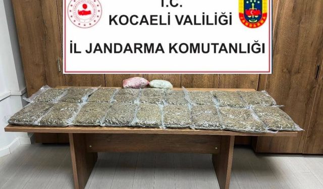 Kocaeli TEM Otoyolu’nda 10 Kilogram Skunk Ele Geçirildi
