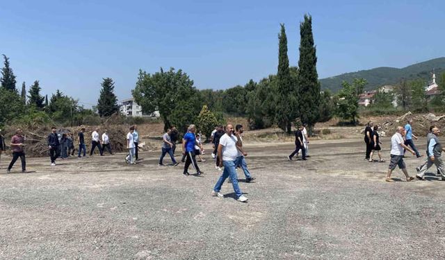 Körfez’de TIR Parkı Tartışması Büyüyor