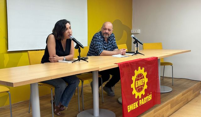 Kocaeli’de NATO paneli: “NATO yalnızca askeri değil politik bir örgüttür”