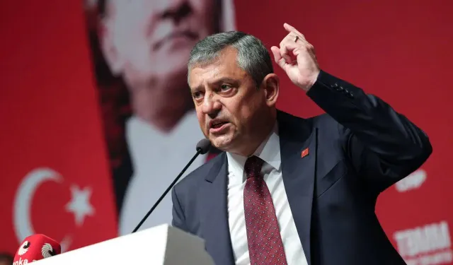 Özgür Özel yeni parti için yol haritasını açıkladı