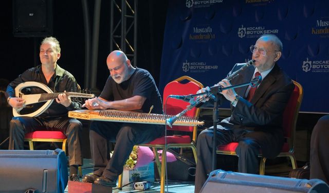 Büyükşehir'den Mustafa Kandıralı'ya vefa gecesi