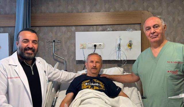 Dr. Halil İbrahim Kahraman, Atakent Cihan'da Başarılı Bir Operasyon Geçirdi